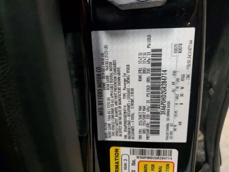 2016 FORD FUSION SE  