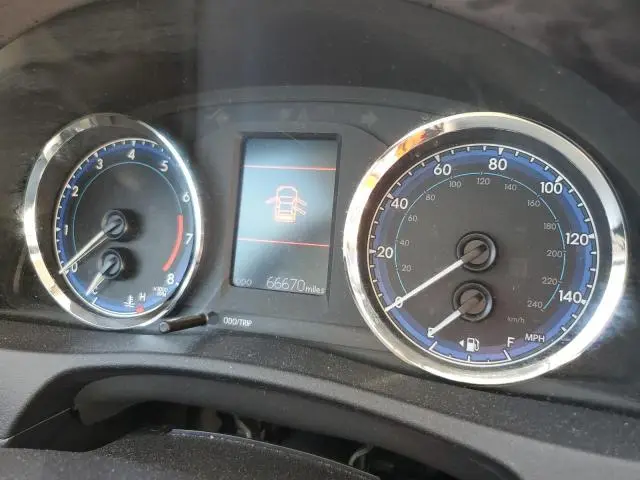 2019 TOYOTA COROLLA L  