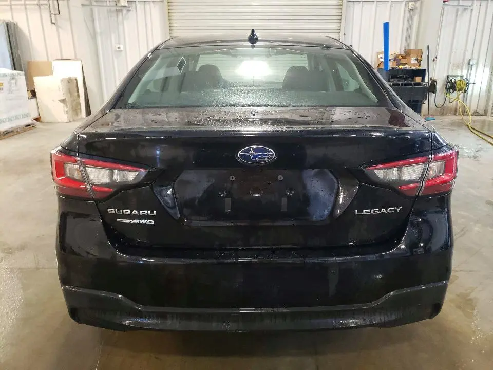 2022 SUBARU LEGACY LIMITED  