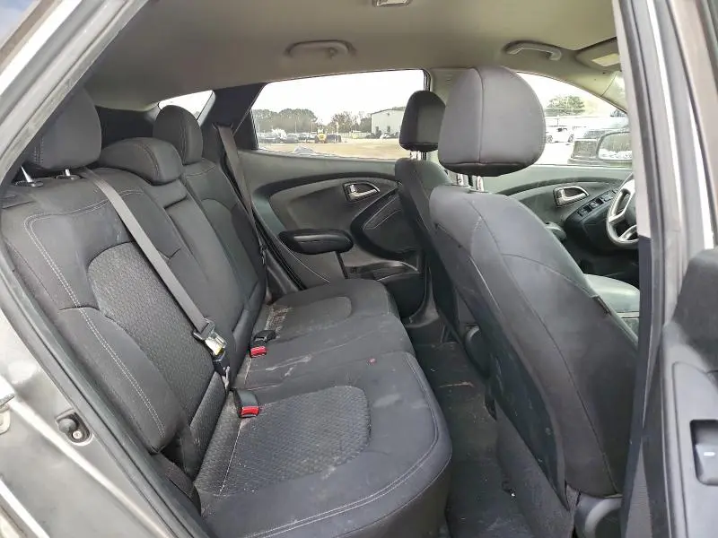 2012 HYUNDAI TUCSON GL  