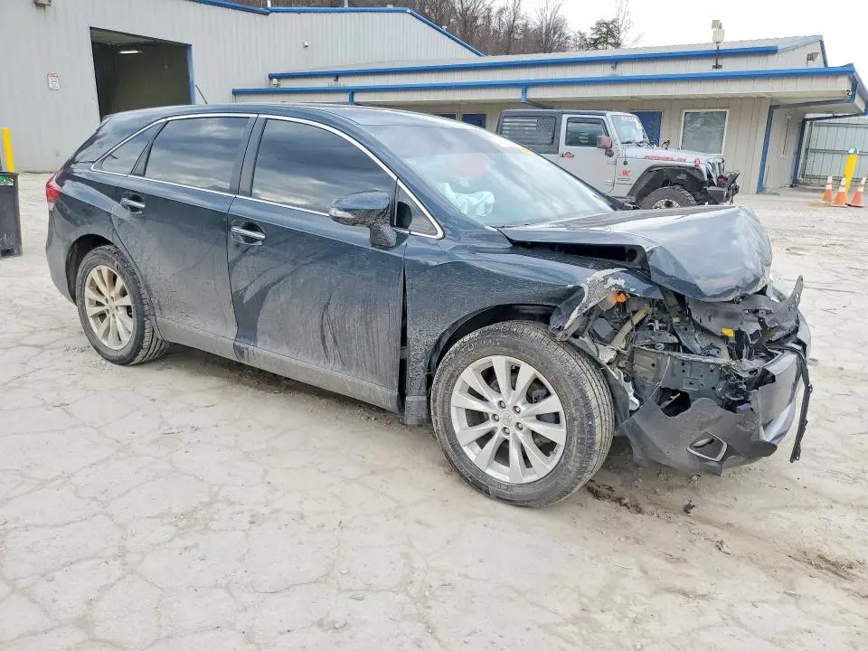 2015 TOYOTA VENZA XLE  