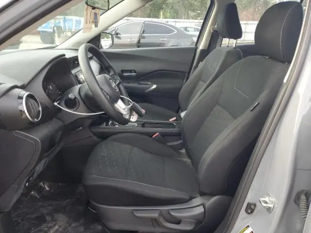 2024 NISSAN KICKS SV  