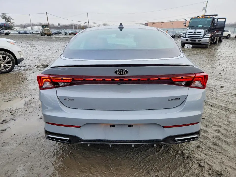 2021 KIA K5 GT LINE  