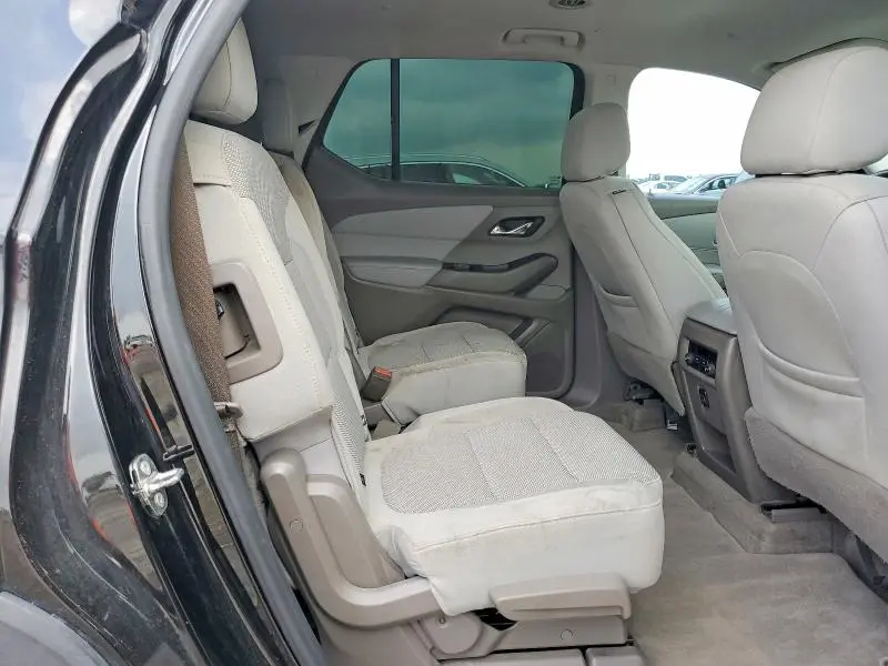 2018 CHEVROLET TRAVERSE LT  