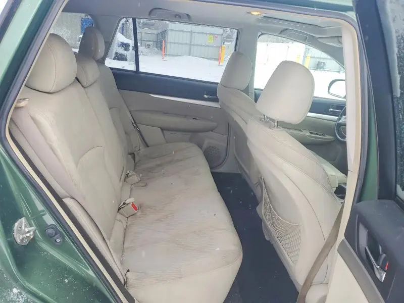 2011 SUBARU OUTBACK   