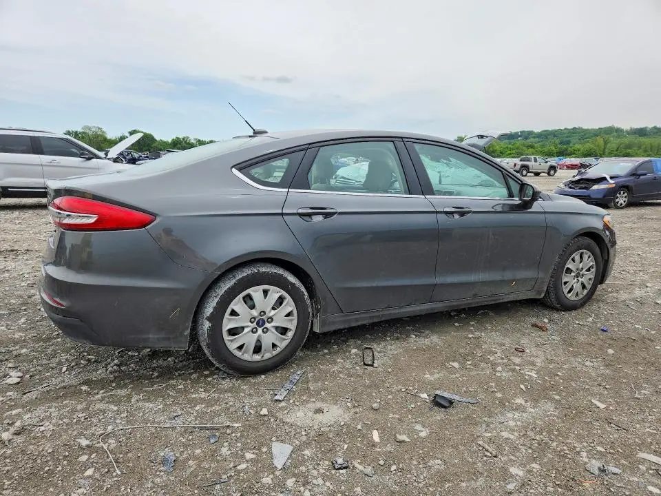 2019 FORD FUSION S  