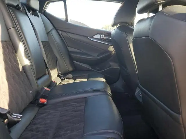 2022 NISSAN MAXIMA SR