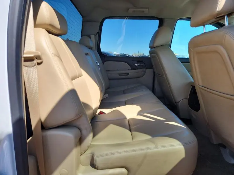 2013 GMC SIERRA K2500 SLT  