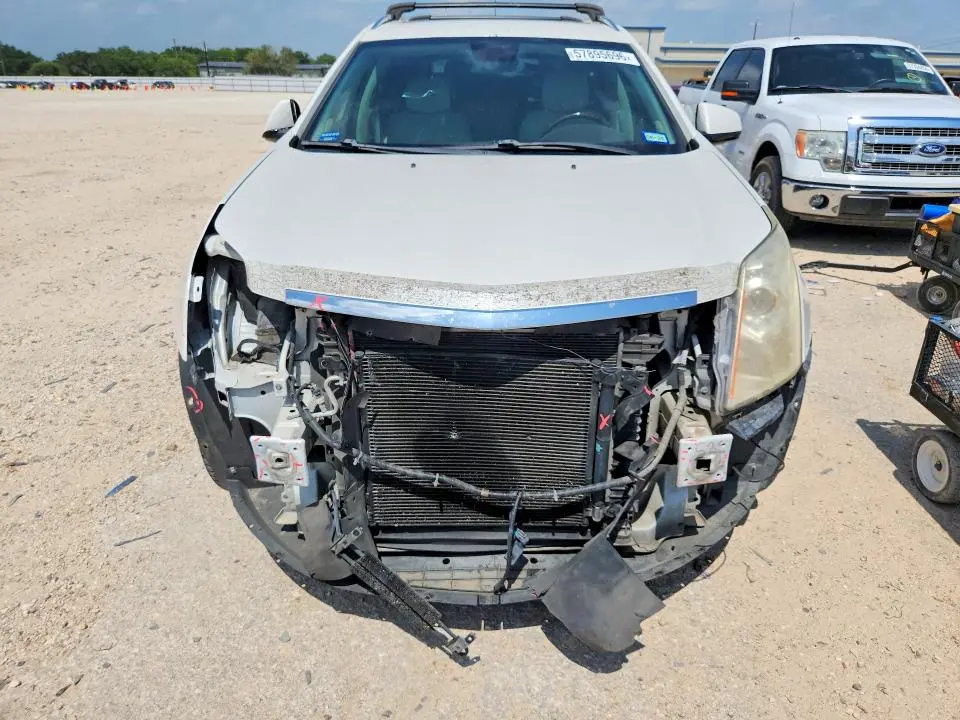 2010 CADILLAC SRX PERFORMANCE COLLECTION  