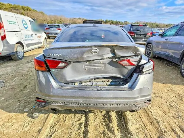 2021 NISSAN ALTIMA SR  