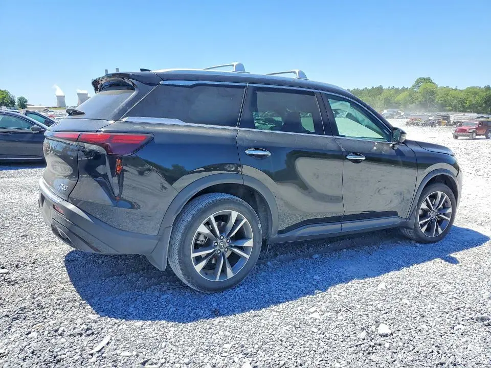 2024 INFINITI QX60 LUXE  