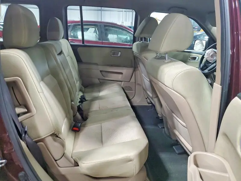 2015 HONDA PILOT LX  