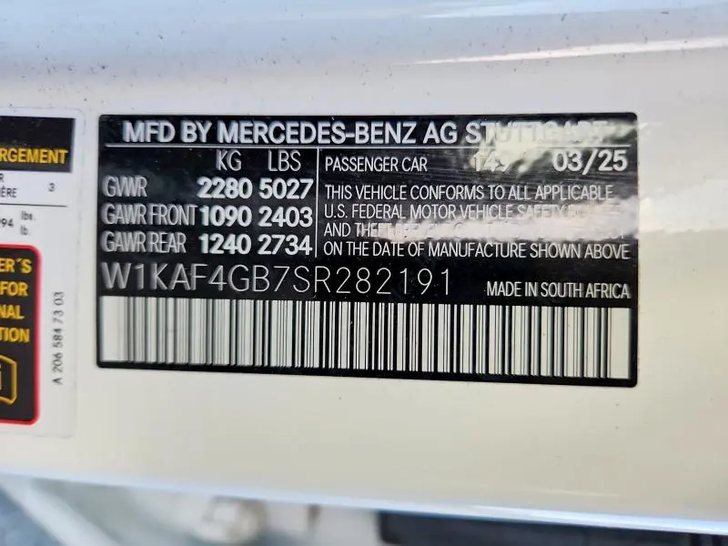 2025 MERCEDES-BENZ C 300  