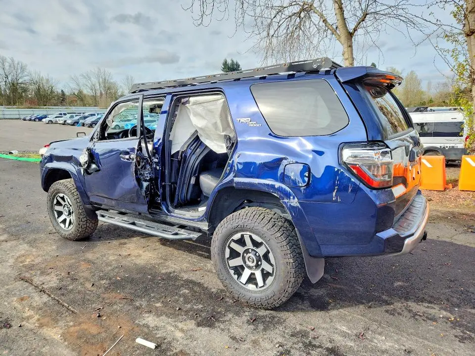 2024 TOYOTA 4RUNNER TRD OFF-ROAD PREMIUM  