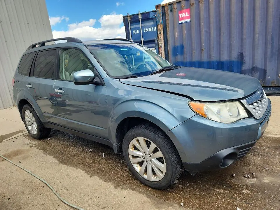2013 SUBARU FORESTER 2.5X PREMIUM  