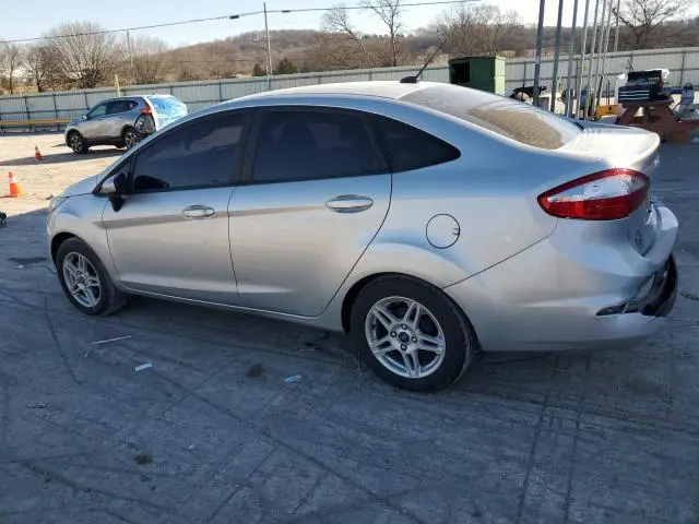 2019 FORD FIESTA SE  
