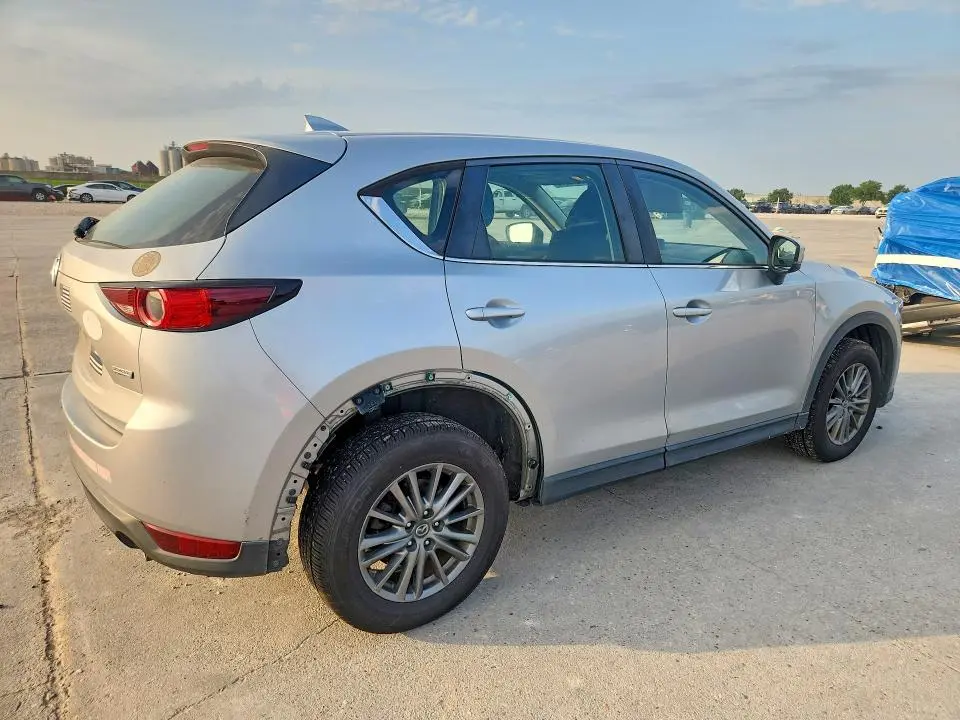 2017 MAZDA CX-5 SPORT  