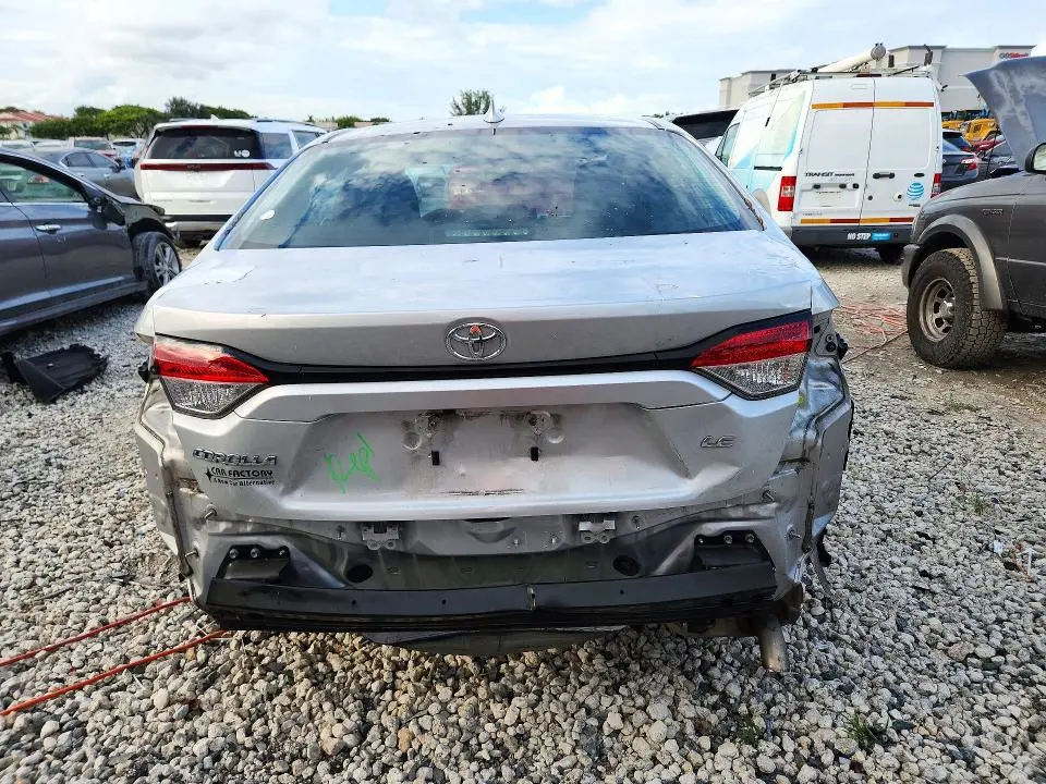 2020 TOYOTA COROLLA LE  