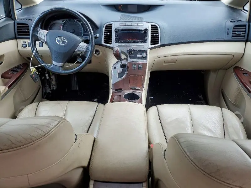 2010 TOYOTA VENZA   