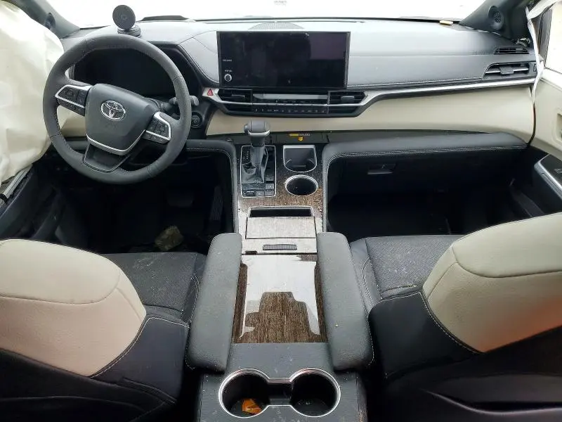 2025 TOYOTA SIENNA PLATINUM 7-PASSENGER  