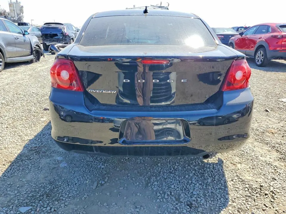 2014 DODGE AVENGER SE  
