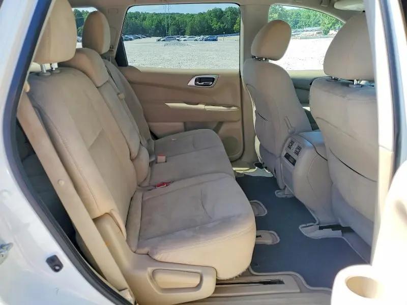2015 NISSAN PATHFINDER S  
