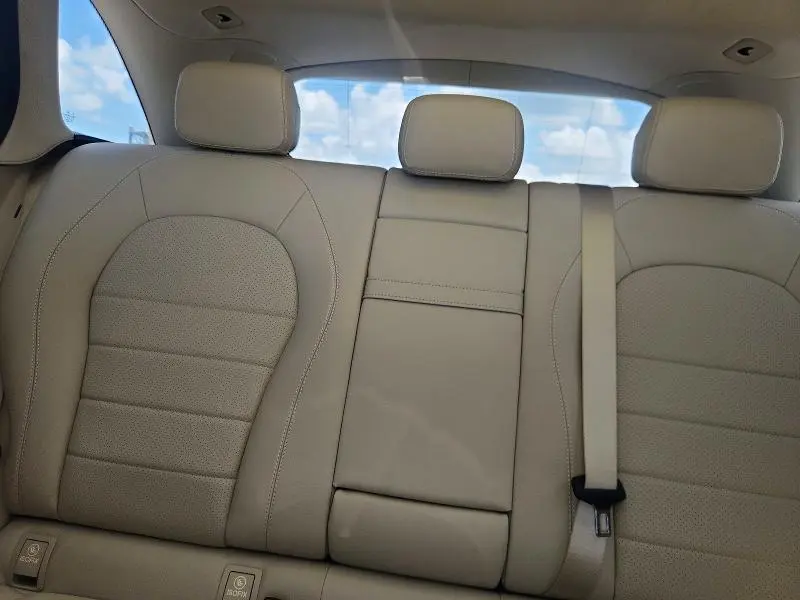 2020 MERCEDES-BENZ GLC 300  