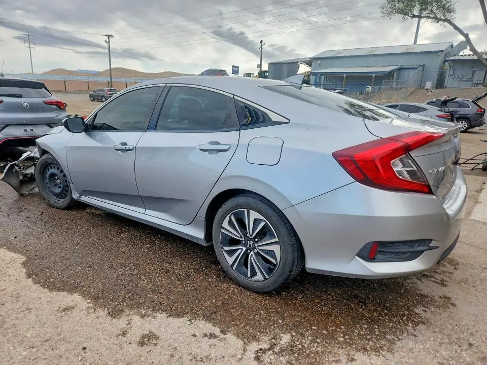 2018 HONDA CIVIC EX  