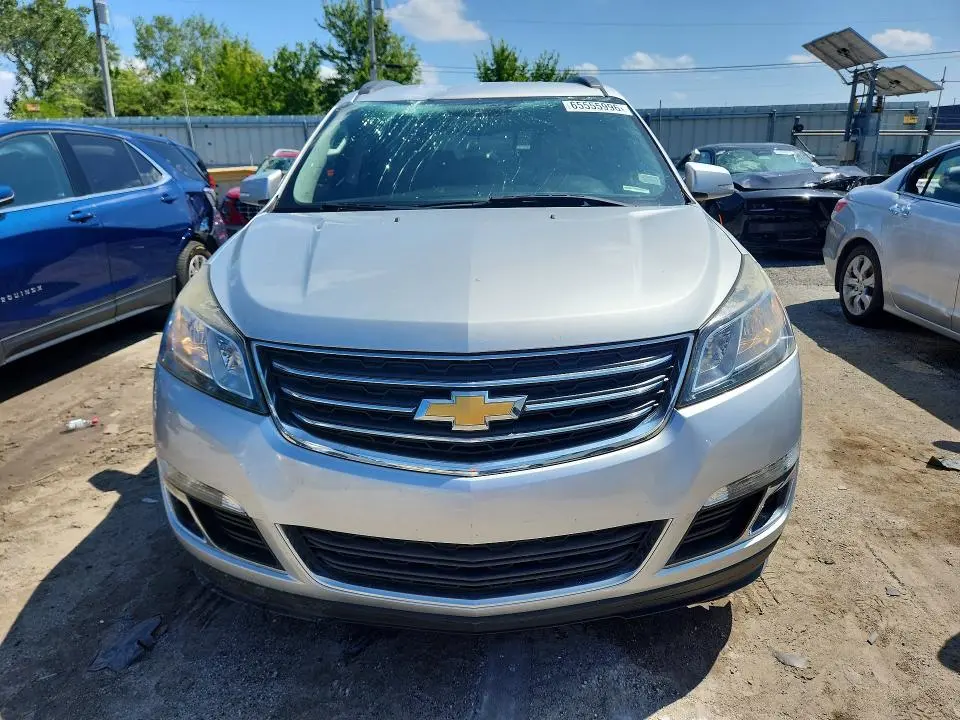 2015 CHEVROLET TRAVERSE LT  