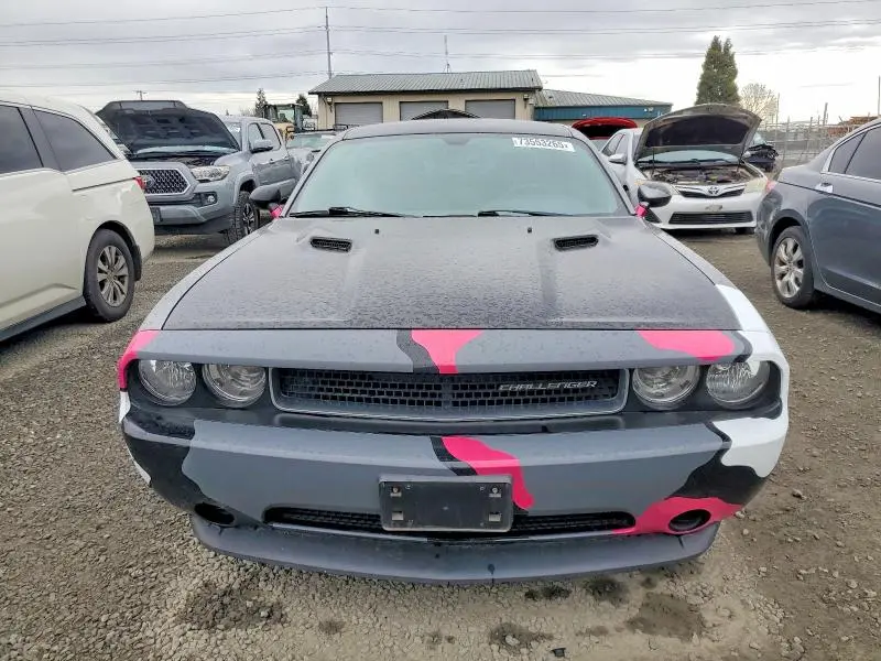 2012 DODGE CHALLENGER SXT  