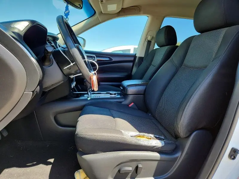 2018 NISSAN PATHFINDER SV  