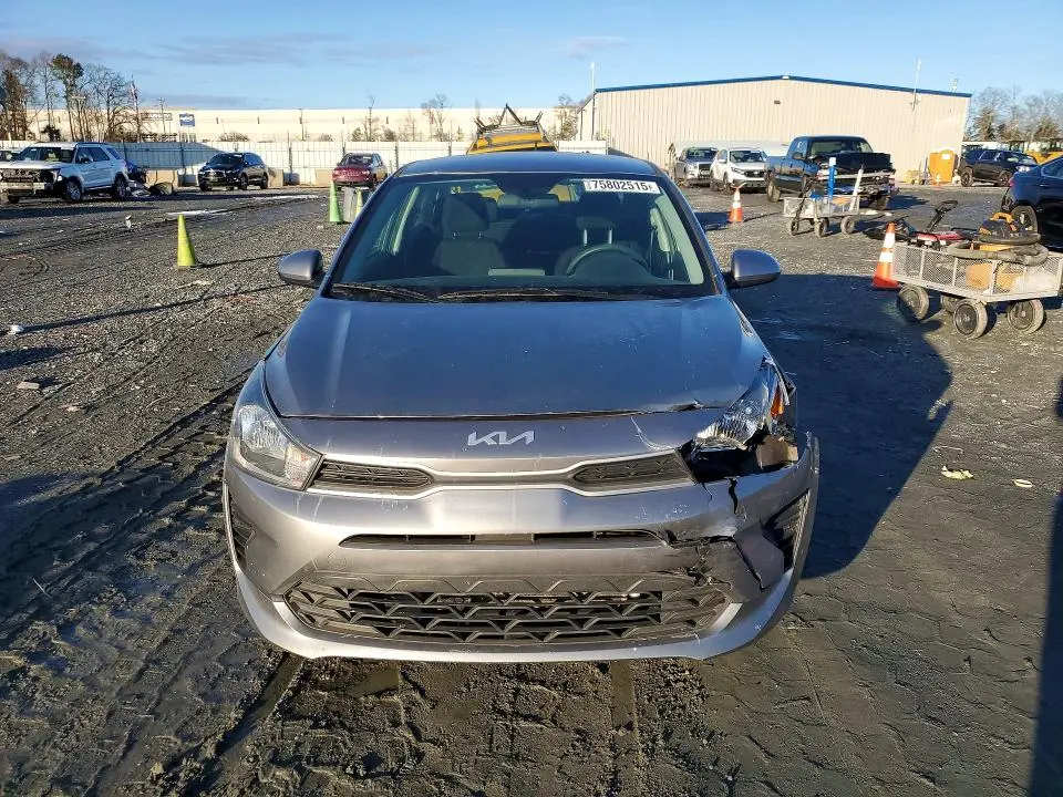 2022 KIA RIO S  