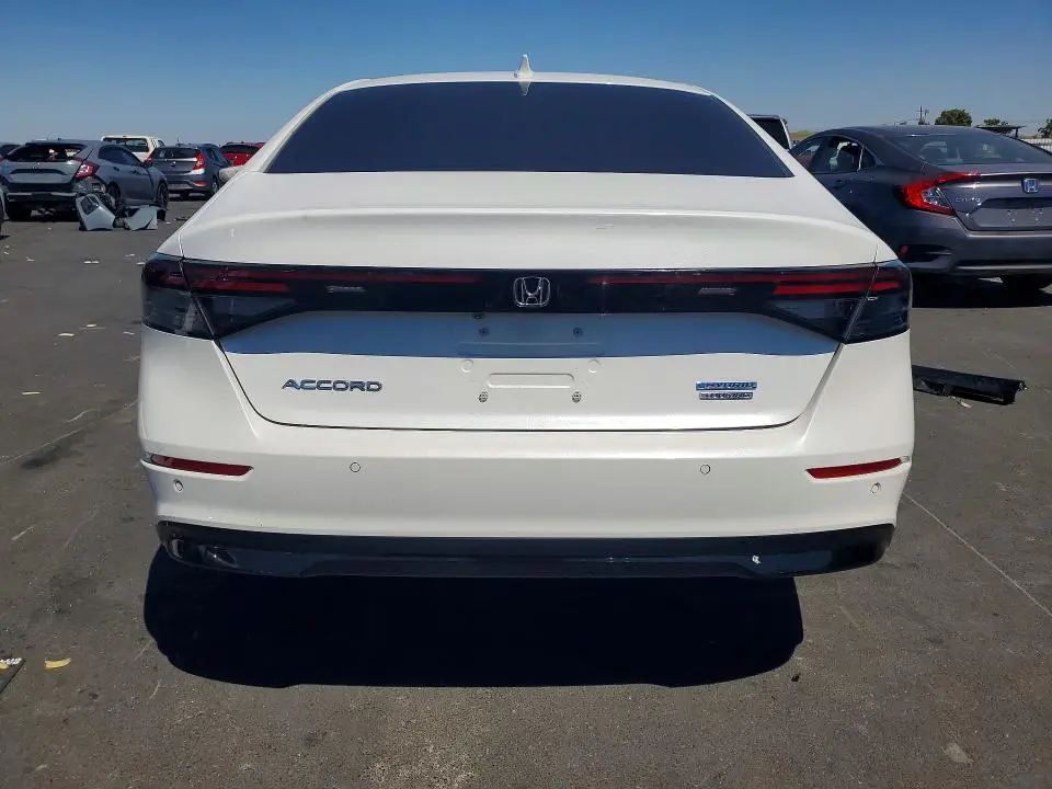 2023 HONDA ACCORD TOURING HYBRID  