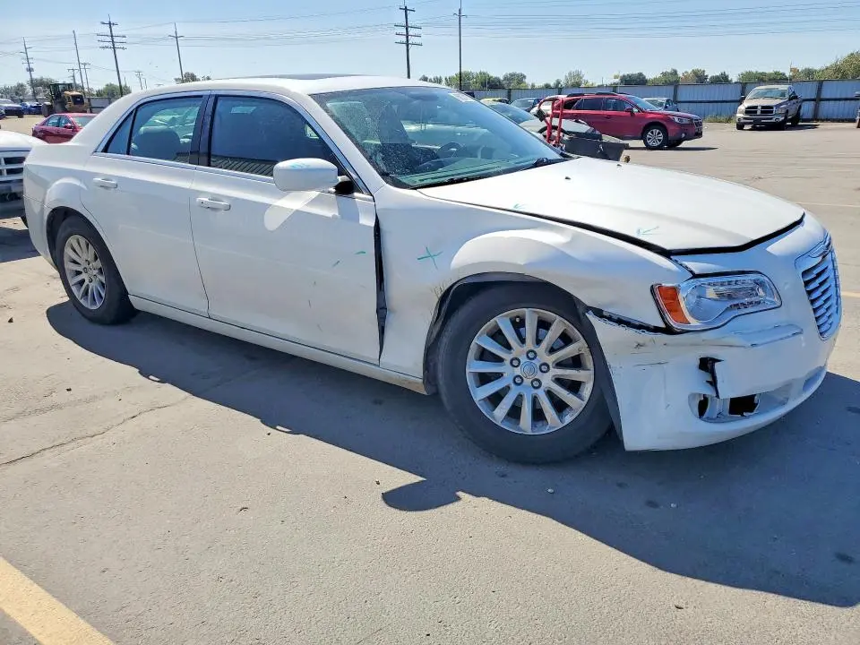2014 CHRYSLER 300   