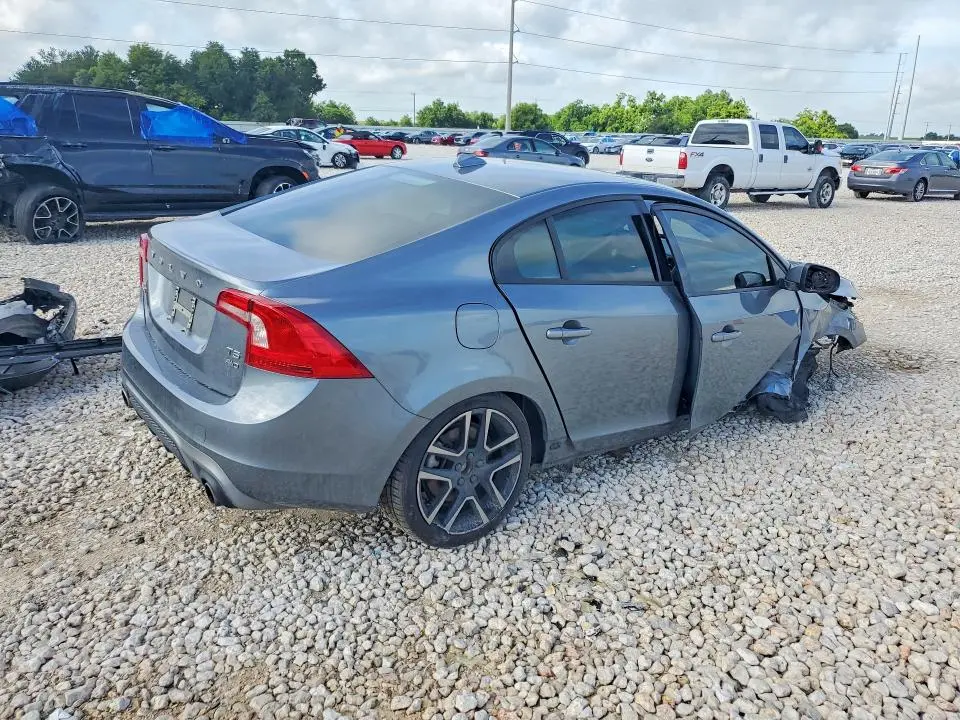 2018 VOLVO S60 DYNAMIC  