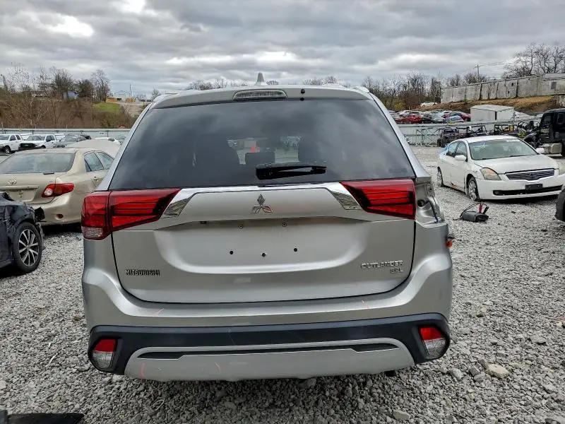 2019 MITSUBISHI OUTLANDER SE  