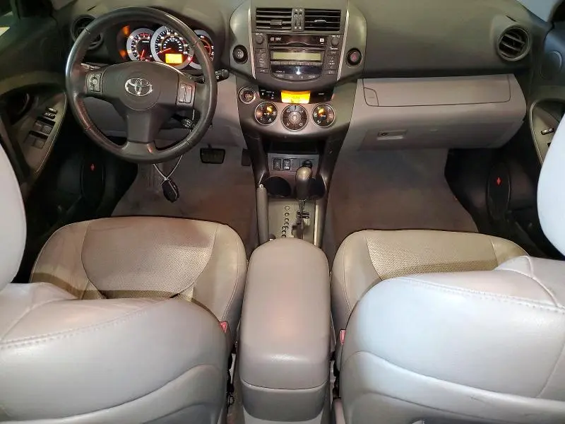 2011 TOYOTA RAV4 LIMITED  