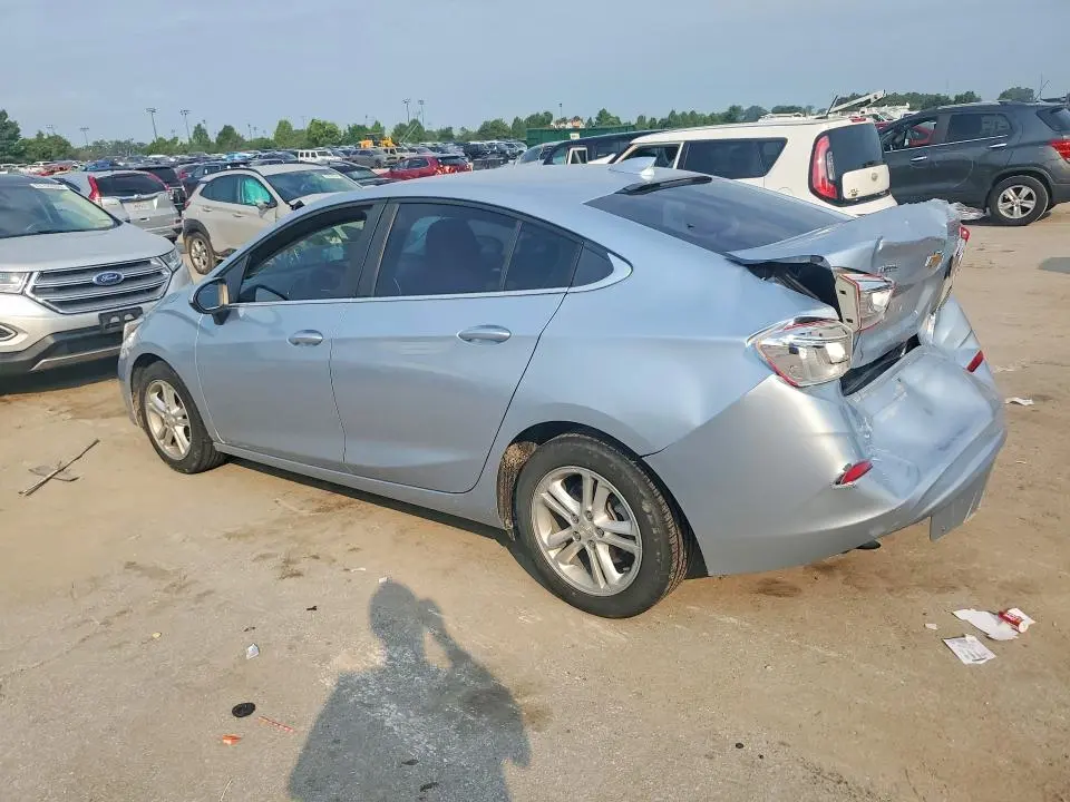 2017 CHEVROLET CRUZE LT  