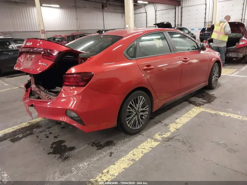 2022 KIA FORTE GT-LINE