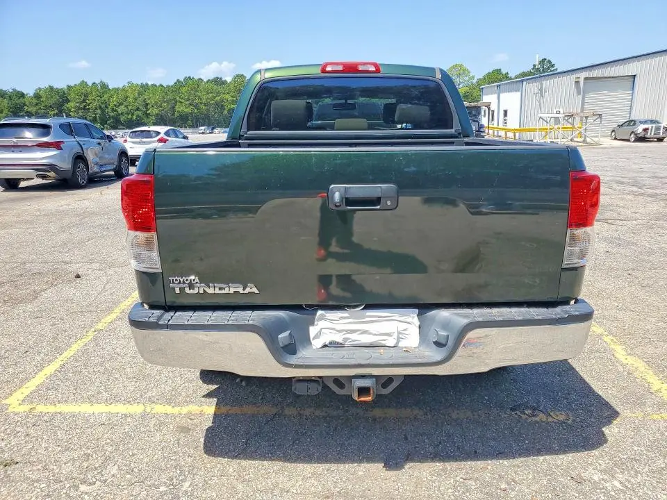 2011 TOYOTA TUNDRA CREWMAX SR5  
