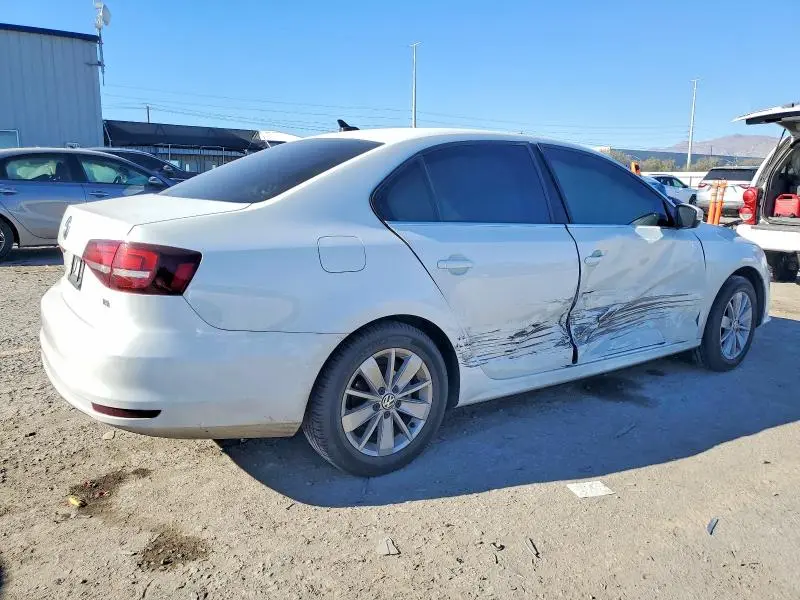 2016 VOLKSWAGEN JETTA SE  