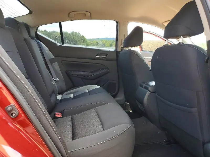 2022 NISSAN ALTIMA SV  