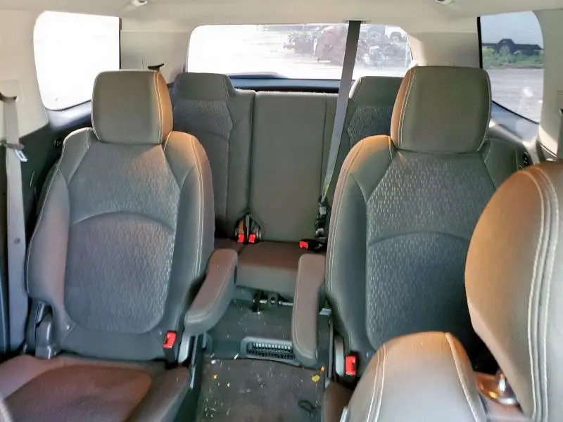 2016 GMC ACADIA SLE  