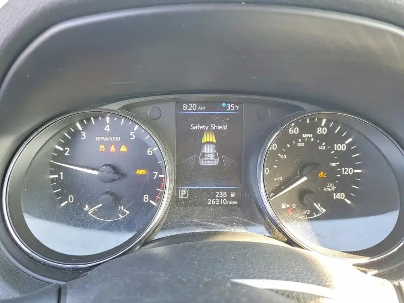 2018 NISSAN ROGUE SV  