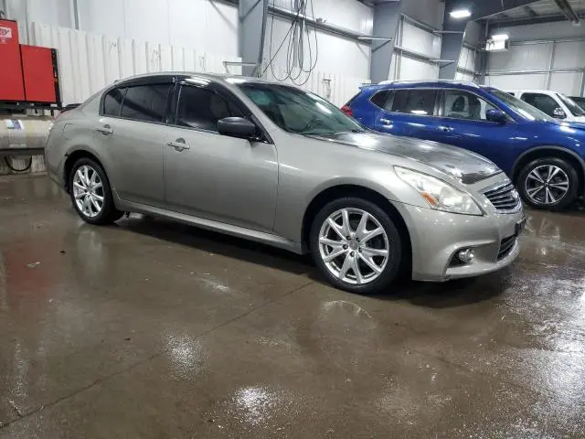 2010 INFINITI G37   