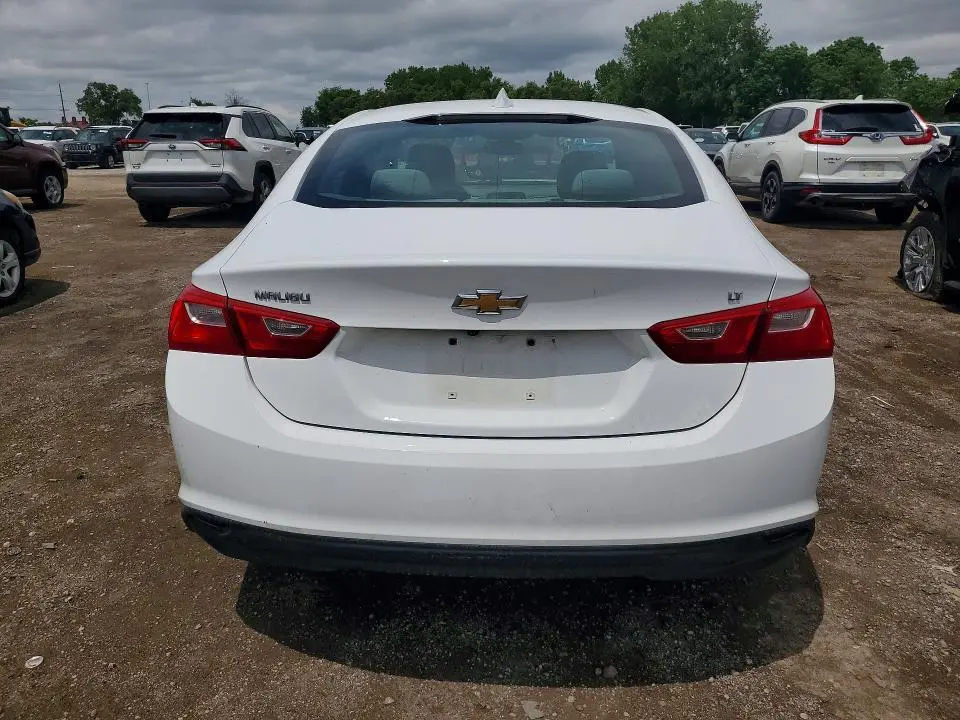 2017 CHEVROLET MALIBU LT  