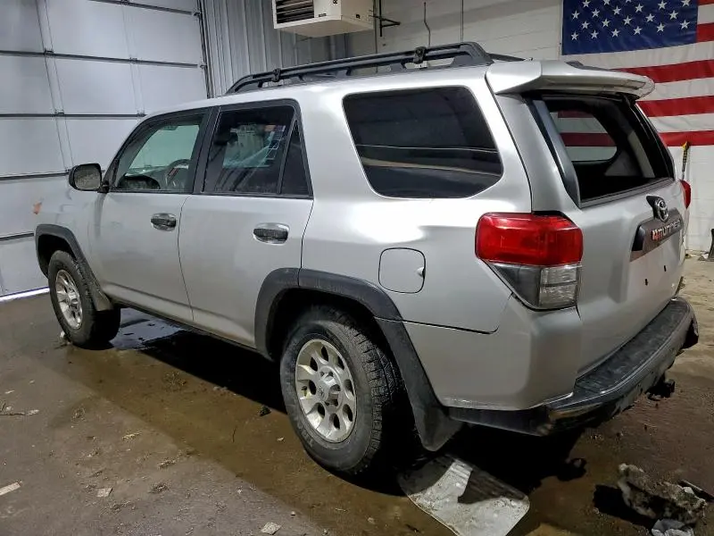2011 TOYOTA 4RUNNER SR5  
