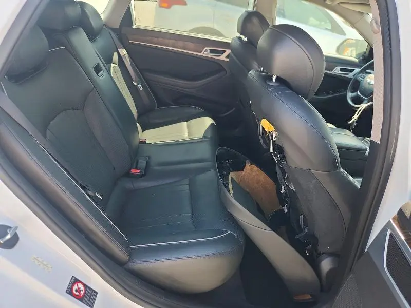 2015 HYUNDAI GENESIS 5.0L  
