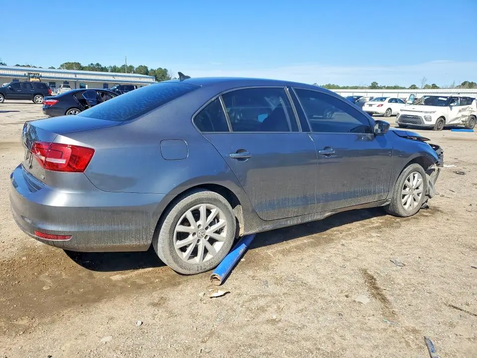 2015 VOLKSWAGEN JETTA SE  