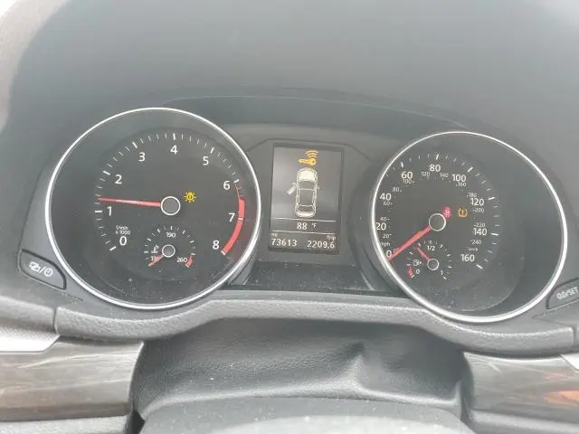 2017 VOLKSWAGEN PASSAT SE  
